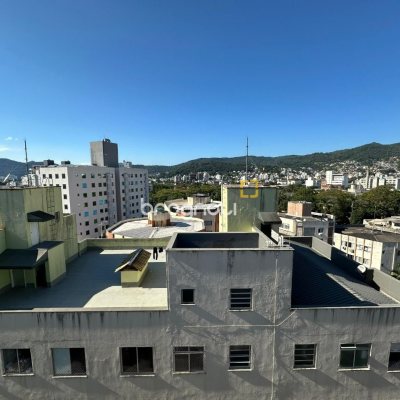 Cobertura com 118m², 3 quartos (sendo 1 suíte), 2 garagens, no bairro Trindade em Florianópolis