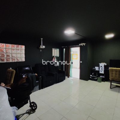 Casa com 389m², 6 quartos (sendo 2 suítes), 4 garagens, no bairro Nossa Senhora do Rosário em São José
