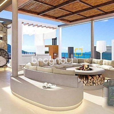 Apartamento com 184m², 4 quartos (sendo 3 suítes), 2 garagens, no bairro Ingleses em Florianópolis