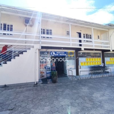 Casa com 563m², 2 garagens, no bairro Ingleses em Florianópolis