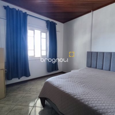 Casa com 563m², 2 garagens, no bairro Ingleses em Florianópolis