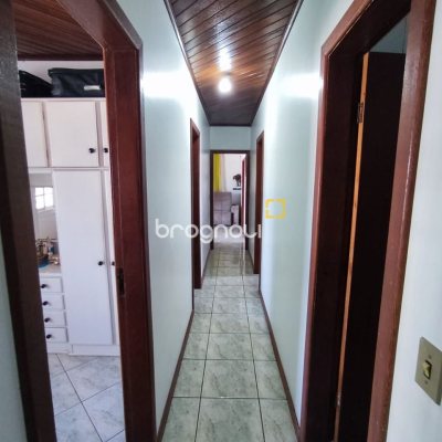 Casa com 563m², 2 garagens, no bairro Ingleses em Florianópolis