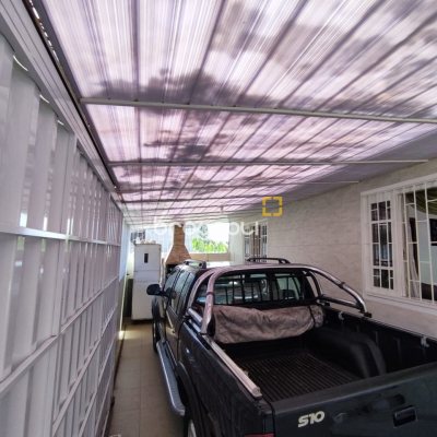 Casa com 563m², 2 garagens, no bairro Ingleses em Florianópolis