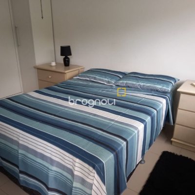 Casa com 150m², 4 quartos (sendo 2 suítes), 2 garagens, no bairro Canasvieiras em Florianópolis