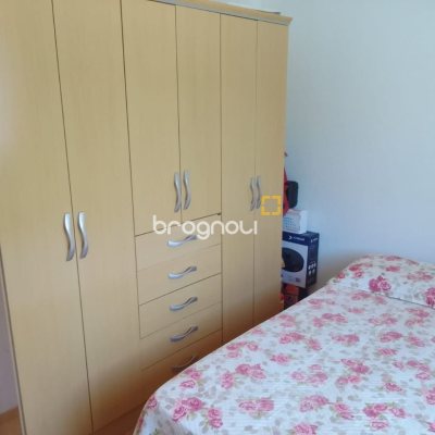 Casa com 125m², 3 quartos, 5 garagens, no bairro Tapera da Base em Florianópolis