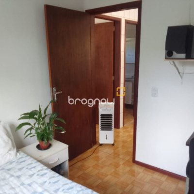 Casa com 125m², 3 quartos, 5 garagens, no bairro Tapera da Base em Florianópolis