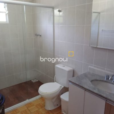 Casa com 125m², 3 quartos, 5 garagens, no bairro Tapera da Base em Florianópolis