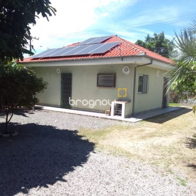 Casa com 125m², 3 quartos, 5 garagens, no bairro Tapera da Base em Florianópolis