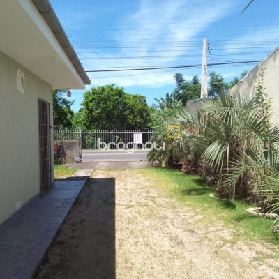 Casa com 125m², 3 quartos, 5 garagens, no bairro Tapera da Base em Florianópolis