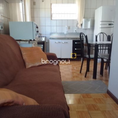 Casa com 125m², 3 quartos, 5 garagens, no bairro Tapera da Base em Florianópolis