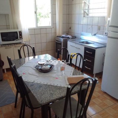 Casa com 125m², 3 quartos, 5 garagens, no bairro Tapera da Base em Florianópolis