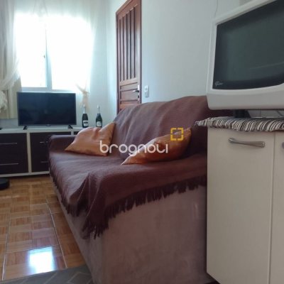 Casa com 125m², 3 quartos, 5 garagens, no bairro Tapera da Base em Florianópolis