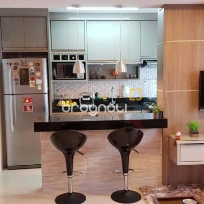 Apartamento com 66m², 2 quartos (sendo 1 suíte), 1 garagem, no bairro Canasvieiras em Florianópolis