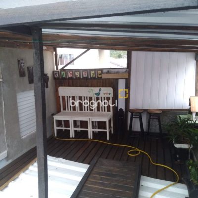 Casa com 100m², 2 quartos, 1 garagem, no bairro São João do Rio Vermelho em Florianópolis