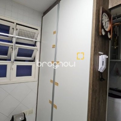 Apartamento com 69m², 3 quartos (sendo 1 suíte), 1 garagem, no bairro Canasvieiras em Florianópolis