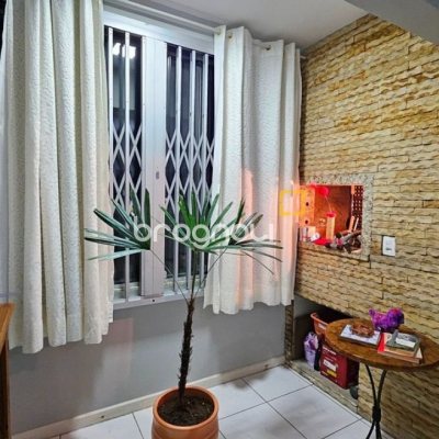 Apartamento com 69m², 3 quartos (sendo 1 suíte), 1 garagem, no bairro Canasvieiras em Florianópolis