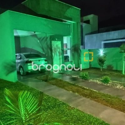 Casa com 145m², 3 quartos (sendo 1 suíte), 2 garagens, no bairro Ingleses em Florianópolis
