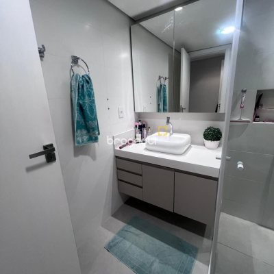 Casa com 152m², 2 quartos (sendo 1 suíte), 2 garagens, no bairro Cachoeira do Bom Jesus em Florianópolis