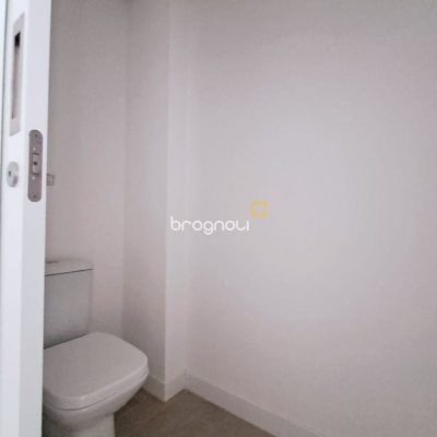 Apartamento com 120m², 2 quartos (sendo 1 suíte), 2 garagens, no bairro João Paulo em Florianópolis