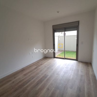 Apartamento com 120m², 2 quartos (sendo 1 suíte), 2 garagens, no bairro João Paulo em Florianópolis
