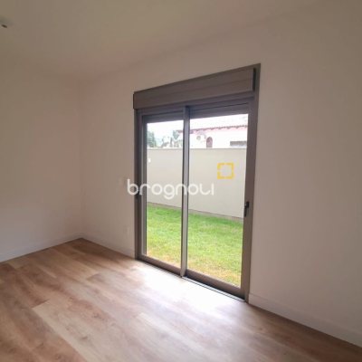 Apartamento com 120m², 2 quartos (sendo 1 suíte), 2 garagens, no bairro João Paulo em Florianópolis