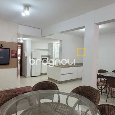 Apartamento com 91m², 3 quartos (sendo 1 suíte), 1 garagem, no bairro Abraão em Florianópolis