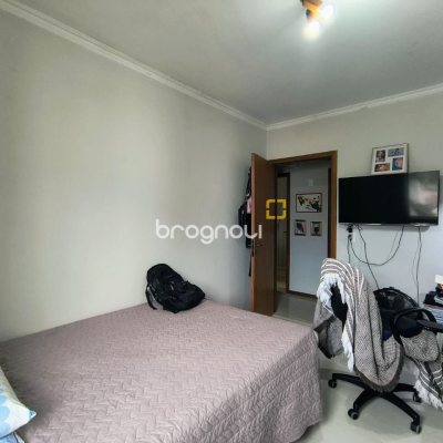 Apartamento com 91m², 3 quartos (sendo 1 suíte), 1 garagem, no bairro Abraão em Florianópolis