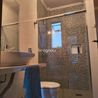 Apartamento com 91m², 3 quartos (sendo 1 suíte), 1 garagem, no bairro Abraão em Florianópolis