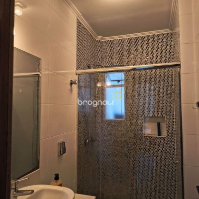 Apartamento com 91m², 3 quartos (sendo 1 suíte), 1 garagem, no bairro Abraão em Florianópolis