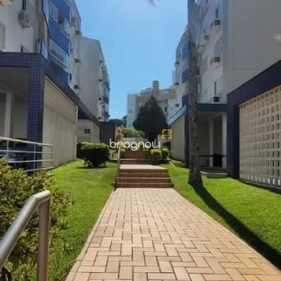 Apartamento com 91m², 3 quartos (sendo 1 suíte), 1 garagem, no bairro Abraão em Florianópolis