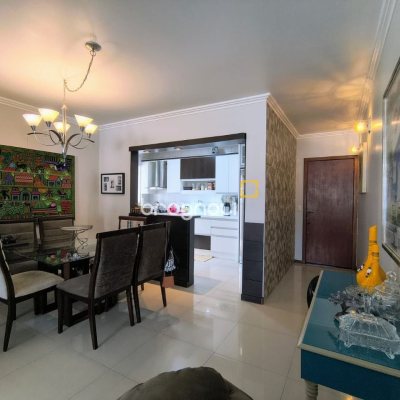 Apartamento com 91m², 3 quartos (sendo 1 suíte), 1 garagem, no bairro Abraão em Florianópolis