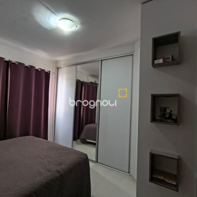 Apartamento com 91m², 3 quartos (sendo 1 suíte), 1 garagem, no bairro Abraão em Florianópolis
