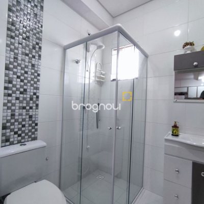 Apartamento com 74m², 2 quartos (sendo 1 suíte), 1 garagem, no bairro Ingleses em Florianópolis