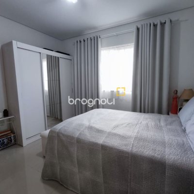 Apartamento com 74m², 2 quartos (sendo 1 suíte), 1 garagem, no bairro Ingleses em Florianópolis