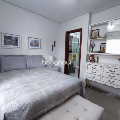 Apartamento com 74m², 2 quartos (sendo 1 suíte), 1 garagem, no bairro Ingleses em Florianópolis