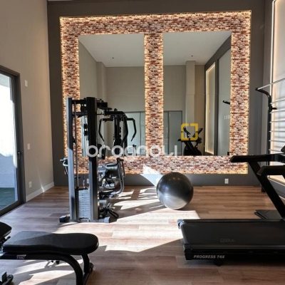 Apartamento com 91m², 3 quartos (sendo 1 suíte), 2 garagens, no bairro João Paulo em Florianópolis