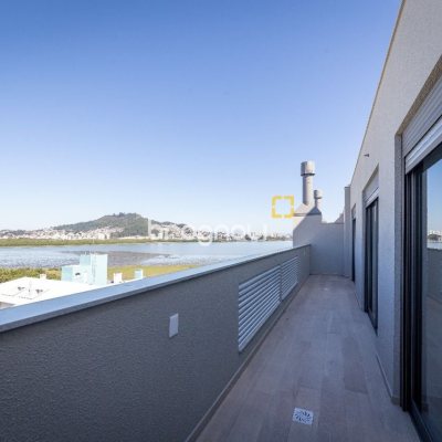 Apartamento com 126m², 3 quartos (sendo 1 suíte), 2 garagens, no bairro João Paulo em Florianópolis