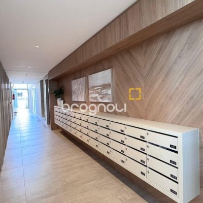 Apartamento com 126m², 3 quartos (sendo 1 suíte), 2 garagens, no bairro João Paulo em Florianópolis
