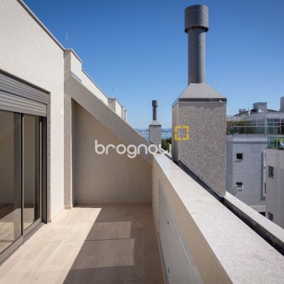 Apartamento com 99m², 2 quartos (sendo 2 suítes), 2 garagens, no bairro João Paulo em Florianópolis