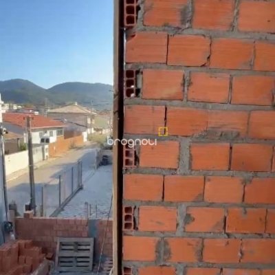 Casa com 114m², 3 quartos (sendo 1 suíte), 1 garagem, no bairro Ingleses em Florianópolis