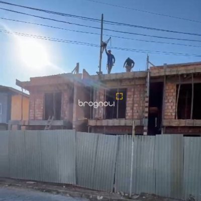 Casa com 114m², 3 quartos (sendo 1 suíte), 1 garagem, no bairro Ingleses em Florianópolis
