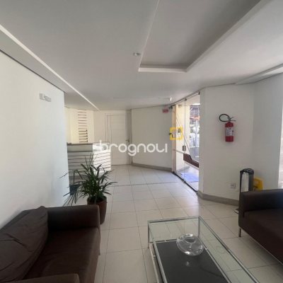 Apartamento com 150m², 3 quartos (sendo 1 suíte), 2 garagens, no bairro Centro em Florianópolis