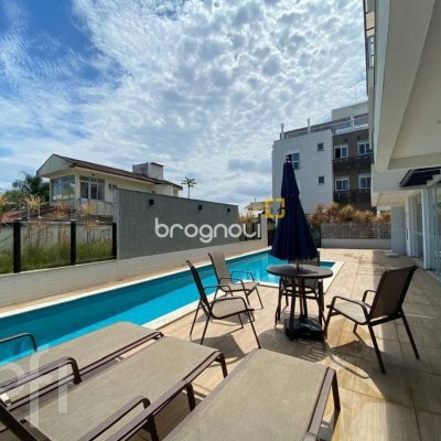 Apartamento com 82m², 3 quartos (sendo 1 suíte), 2 garagens, no bairro Campeche em Florianópolis