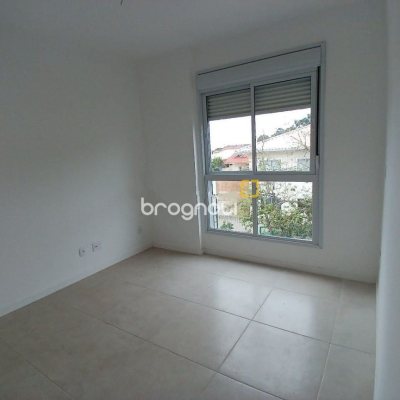 Apartamento com 82m², 3 quartos (sendo 1 suíte), 2 garagens, no bairro Campeche em Florianópolis