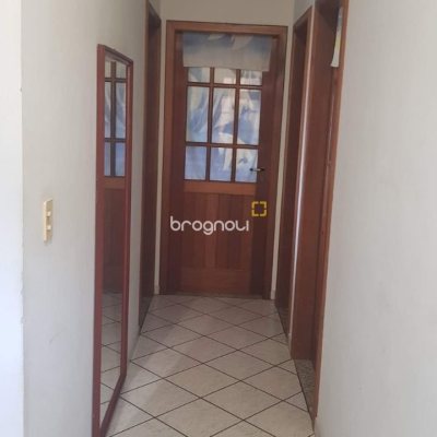 Casa com 304m², 3 quartos (sendo 2 suítes), 3 garagens, no bairro Jardim Atlântico em Florianópolis