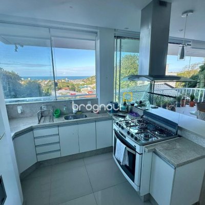 Casa com 350m², 3 quartos (sendo 3 suítes), 4 garagens, no bairro Morro das Pedras em Florianópolis