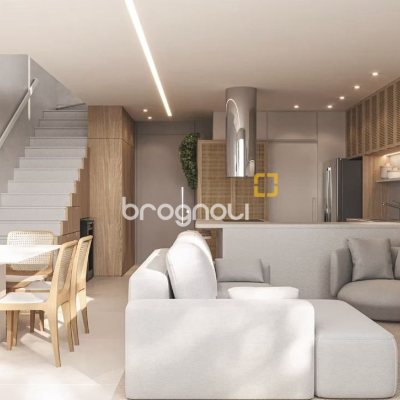 Casa de Condomínio com 141m², 2 quartos (sendo 2 suítes), 2 garagens, no bairro Lagoa da Conceição em Florianópolis
