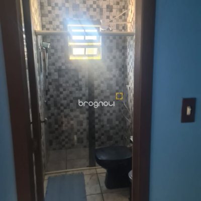 Casa com 150m², 4 quartos (sendo 1 suíte), 2 garagens, no bairro Rio Vermelho em Florianópolis