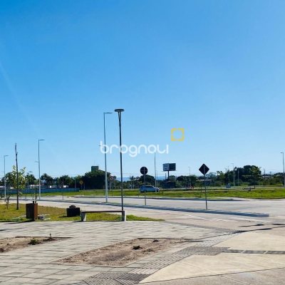 Casa com 128m², 3 quartos (sendo 2 suítes), 1 garagem, no bairro Campeche em Florianópolis