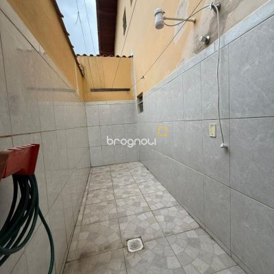 Apartamento com 61m², 2 quartos, 1 garagem, no bairro Ingleses em Florianópolis